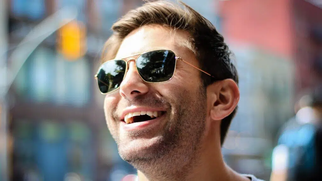 Choisissez des lunettes de soleil pour homme qui corrigent la vue
