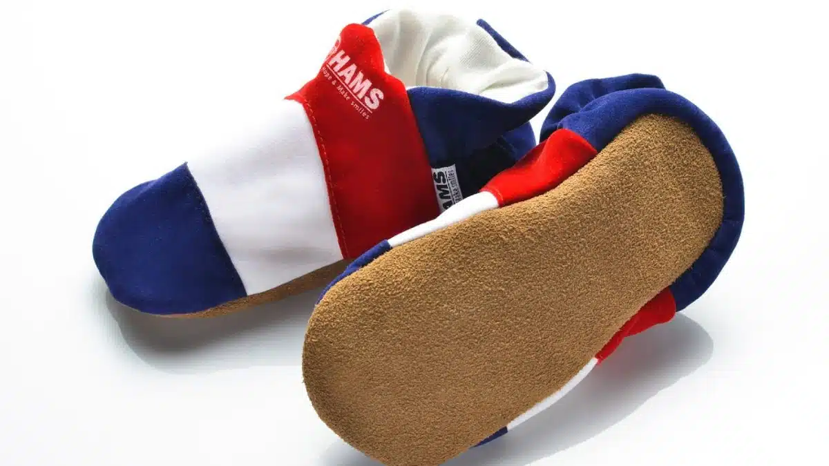 Pourquoi choisir des chaussons antiderapants pour votre bébé ?