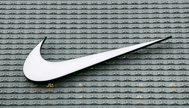 logo nike